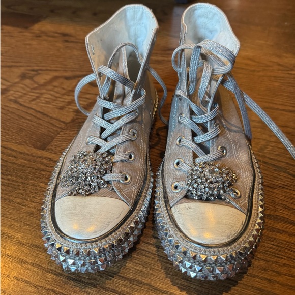 Nan-Ku Free People High Top Sneaker Rhinestone Studded Silver Size 9 - Picture 1 of 5